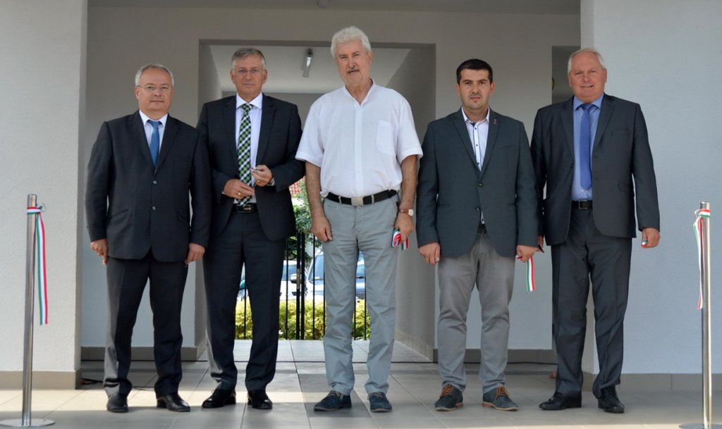 vásárcsarnok átadása 17